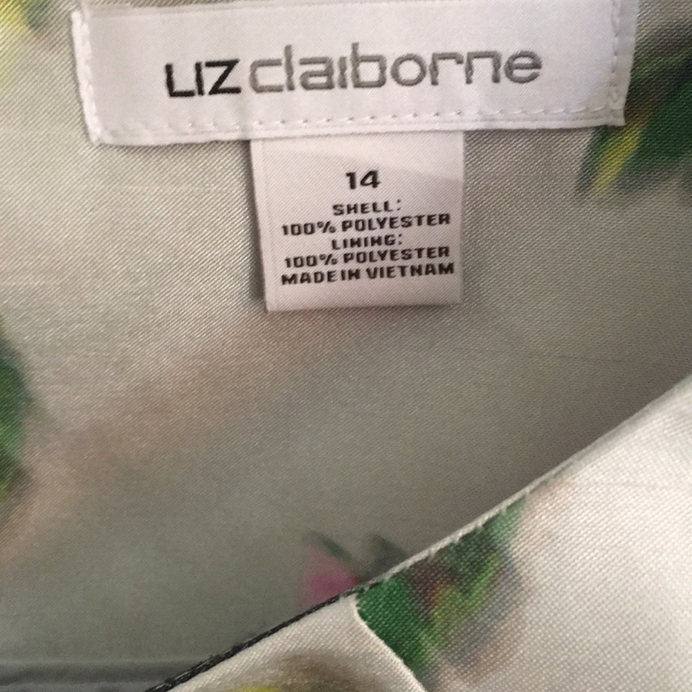 Lovely Fit & Flare Watercolor Dress - Picture 5 of 6